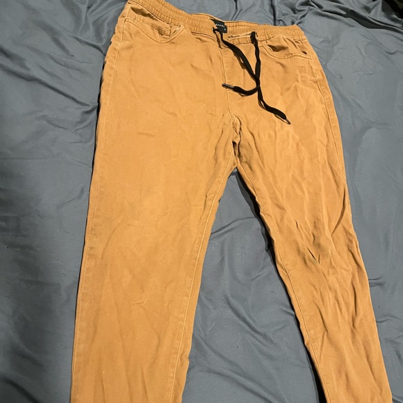 Aeropostale Men's Brown Joggers - Picture 1 of 4